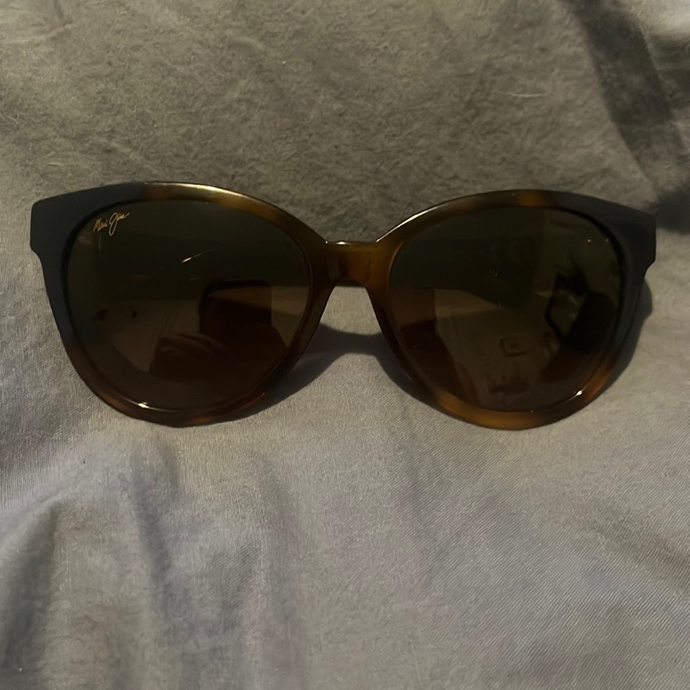 Maui Jim Sunshine Polarized Cat Eye Sunglasses (FLAWED)